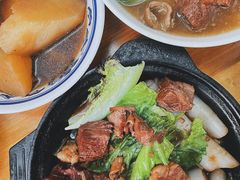 牛腩猪肠河粉-珍珍小食店(西华路店)