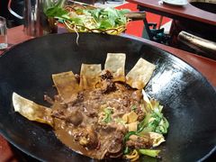 -武氏皖北网红三胖地锅鸡(桐城路店)