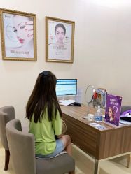 点击看大图 -广州健丽·去眼袋医疗美容机构
