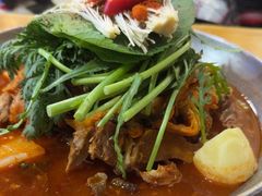 -喇喇排骨火锅·传统韩式脊骨汤(望京西园总店)