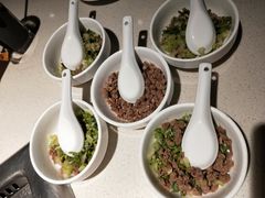 -海底捞火锅鲜切牛肉主题店(长寿路店)