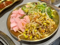 朝族小菜-金会长自助海鲜·烤肉(人民广场店)
