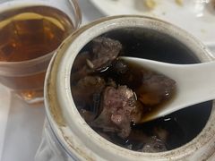 -正宗普宁豆干坊·洪记砂锅粥(红领巾路店)