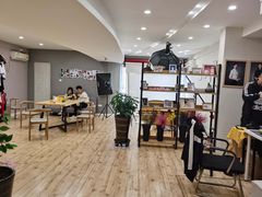 -花儿照相馆·最美证件照(红旗街万达店)