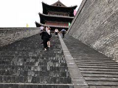 -城墙带状公园-大同古城墙广场停车场