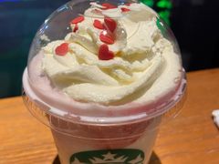 -星巴克(西安曲江银泰店)