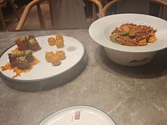 -闫府私房菜·百年鲁菜(恒隆店)