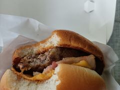 -肯德基(东安路站店)
