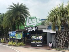 -圣淘沙天际线斜坡滑车