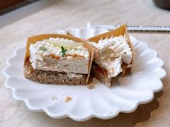 -VERIE BAKEHOUSE