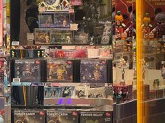 -泡泡玛特POPMART(侨福芳草地店)