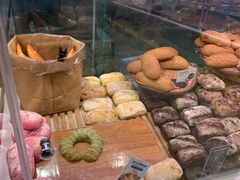 -巴黎贝甜(大宁国际商业广场店)