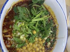 -李与白包子铺(桐梓林店)