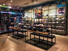 -法雅体育工厂店(皂君庙路店)