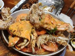 -老东镇啤酒屋海鲜加工·蒸汽海鲜·海鲜烧烤(台东店)