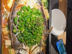 -夯鱼烤鱼·尔滨地标美食(中央商场店)