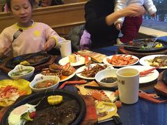 -吉布鲁牛排烤肉海鲜自助(大英商业街店)