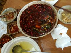 -石磨豆花家常菜·牦牛排土火锅