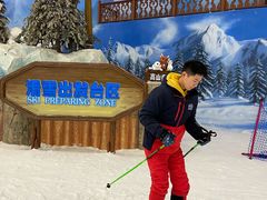 -长沙湘江冰雪世界