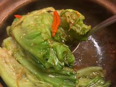 啫啫生菜煲-誉八仙粤菜(万象天地店)