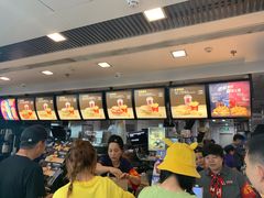 -麦当劳(深圳北站高铁店)