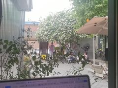 -出走咖啡·面包(宋庄店)