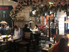 大堂-沪小胖小龙虾(淮海中路旗舰店)