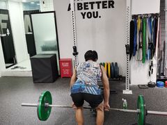 -汗水空间私教健身连锁(SM广场店)