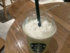 -星巴克臻选(莘庄仲盛店)