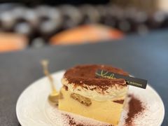 -TINTIN CAKE BOUTIQUE(台北壹店)