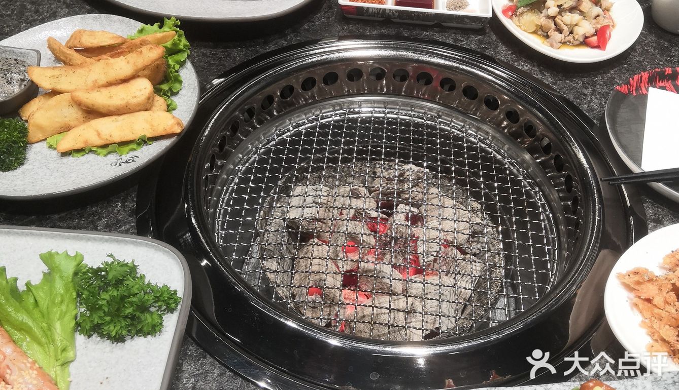 又是一家重品质的匠人日式烧肉店——油花日式烧肉
