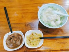 -潘国仙耳光馄饨(黄家阙路店)