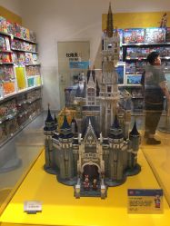 -乐高授权专卖店(朝阳大悦城店)