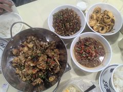 -笨罗卜浏阳菜馆(太平街店)