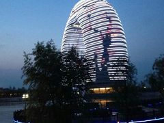 android_upload_pic-湖州太湖旅游度假区-月亮广场