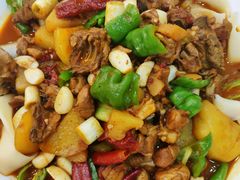 新疆大盘鸡-新疆巴州金丝特餐厅(大钟寺店)