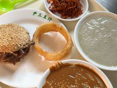 -尹三豆汁(天坛店)