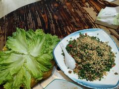 蚬肉生菜包饭-老崇左特色风味食馆