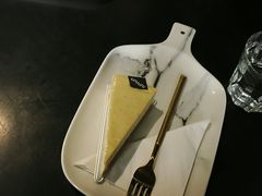 -UNI UNI(环亚凯瑟琳店)