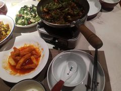 -湘西小馆(滨河路店)