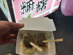 -六合夜市