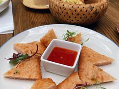 月亮虾饼ShrimpPancakes-Golden Lily河内巴黎法越料理餐厅(建国西路店)