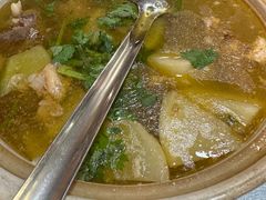 萝卜炖牛三筋-老家信阳菜(北京路店)