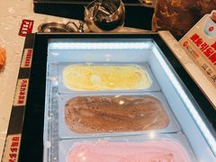 -山焱·炭火自助烤肉(周浦万达店)