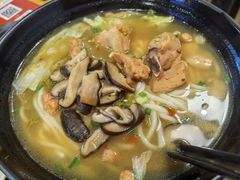 麻辣香菇滑鸡粉-顶香阁桂林米粉·柳州螺蛳粉(上地店)