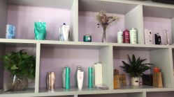 -PE SALON