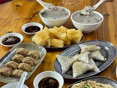 -洲心明记烧肉大粥(总店)