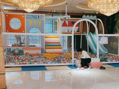 -昆山裕元花园酒店·温莎西餐厅