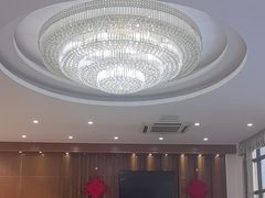 -赫尔森口腔·牙齿种植修复