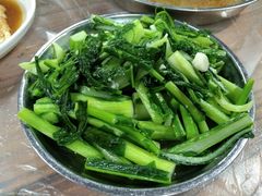 -满記土窑烧鷄波浪山莊